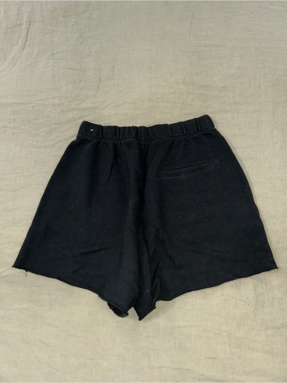 Shorts - Picture 3 of 3